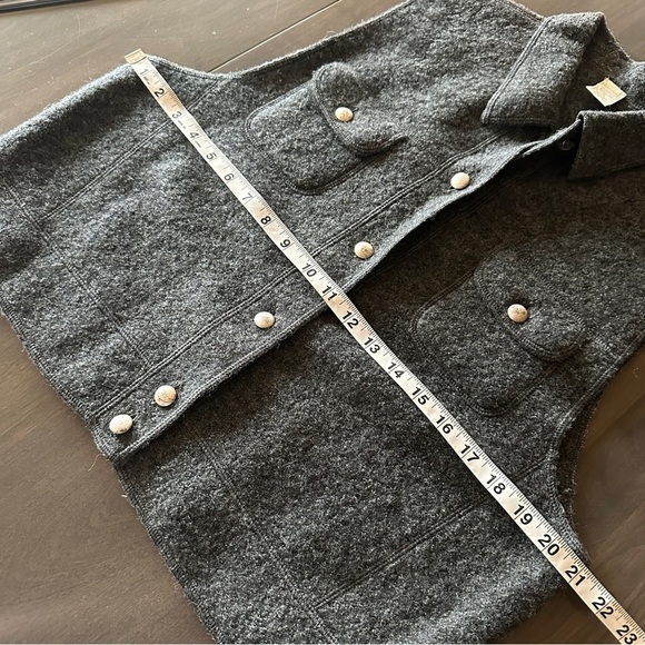 Vintage Land’s End Gray Wool Button Down Vest - Picture 8 of 8